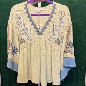 115 NWT Easel Embroidered Sage Gauze Top Blouse